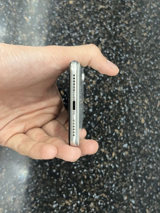 Iphone X 256ГБ в хорошем состоянии