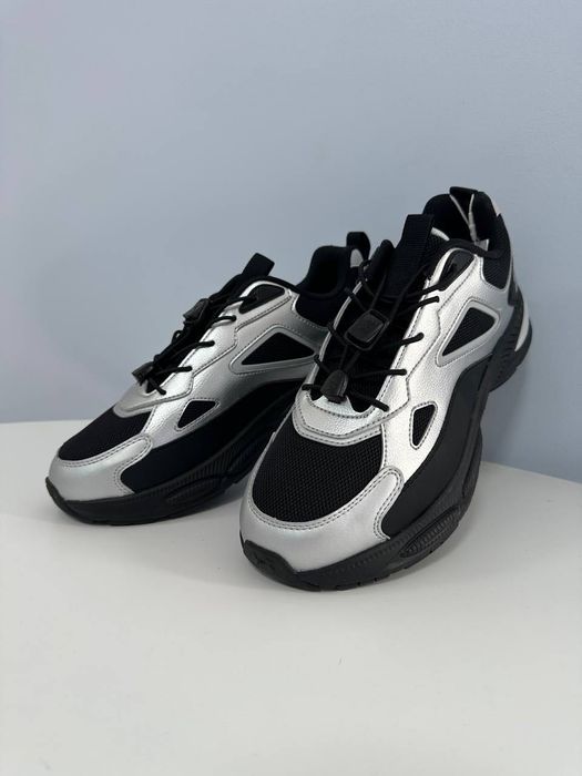 Кроссовки under armor