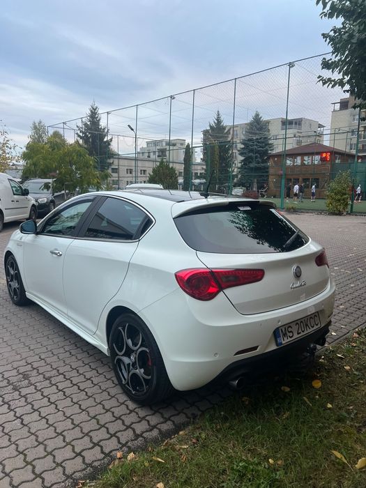 ALFA ROMEO Giulietta 2010 — imagine 4