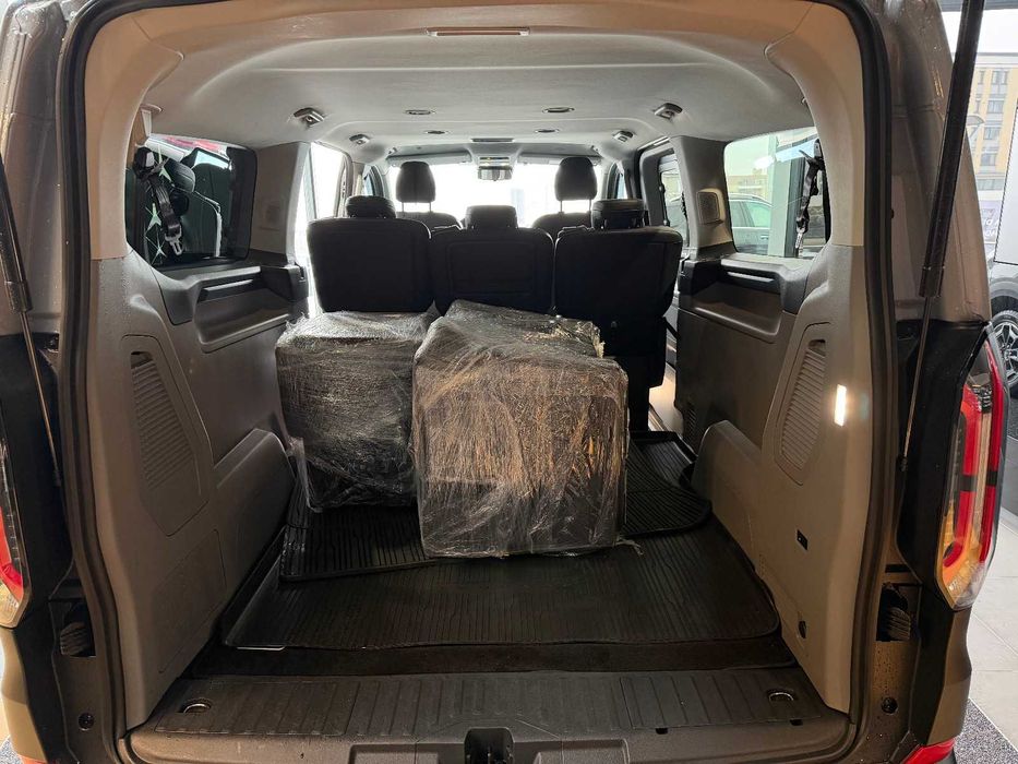 Ford Tourneo Custom Bus 2.0 diesel 4x4 2024 9600km