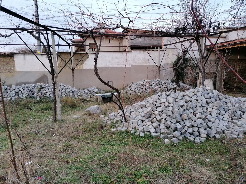 Павета гранитени