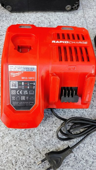 Hilti и Milwaukee Батерия и зарядни