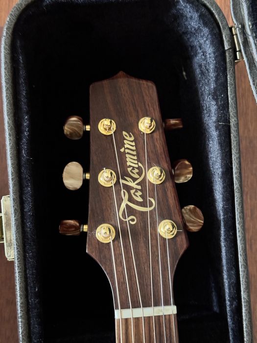Электроакустическая гитара TAKAMINE TSF 40C