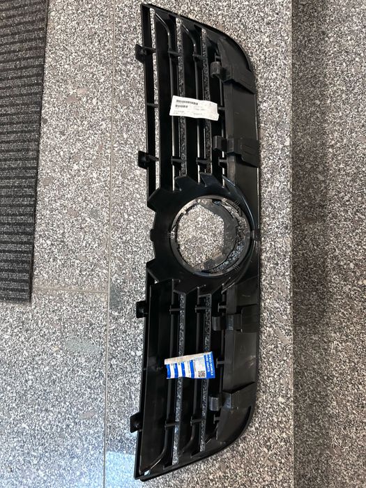 Предна Решетка/Маска VW Polo 2005-2010г