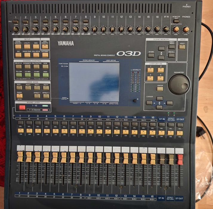 Mixer Yamaha O3D digital studio 16 canale Bucuresti Sectorul 3