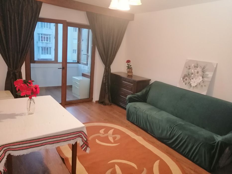 Ofer spre închiriere ap 2 camere în Fagaras