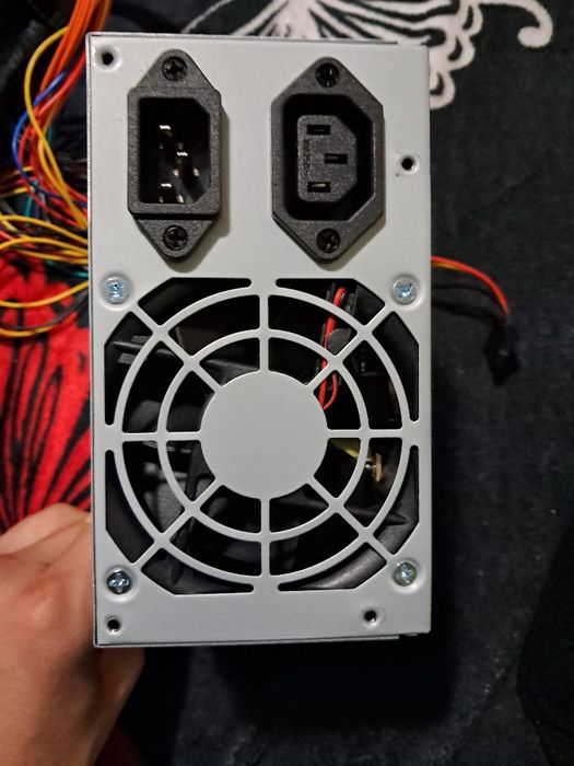 Vand sursa pc functionala