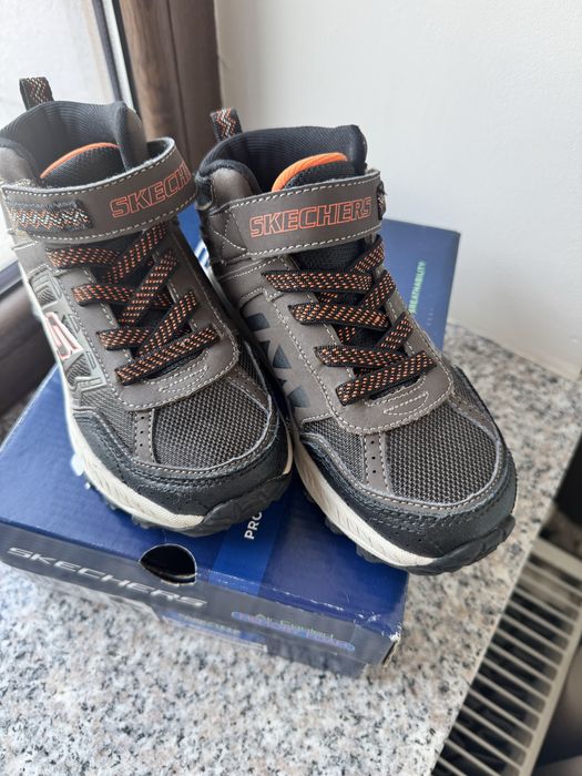 Ghete toamna iarna Sketchers marimea 32