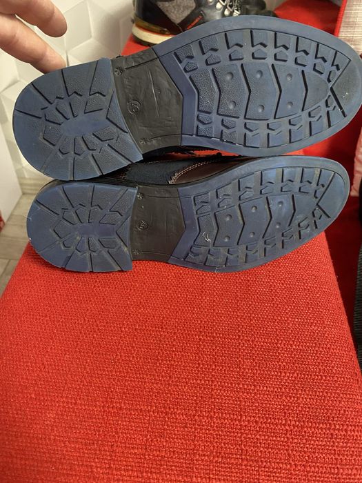 Gete de piele naturala lucioasa si piele  intoarsa