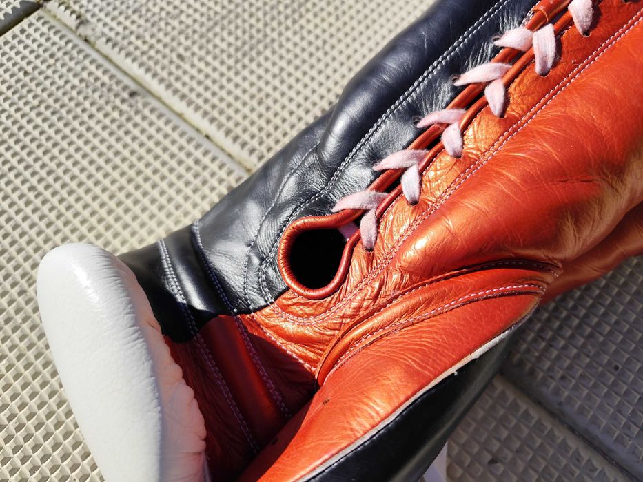 Боксови ръкавици - SABAS (Ръчно шити в Мексико)