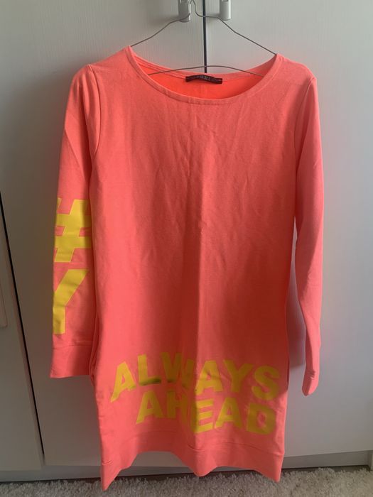 Спортна къса рокля