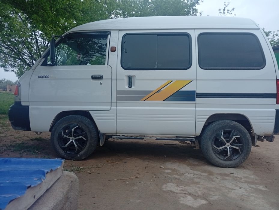 Damas 2023 yurgani 24ming narxi 78 ml