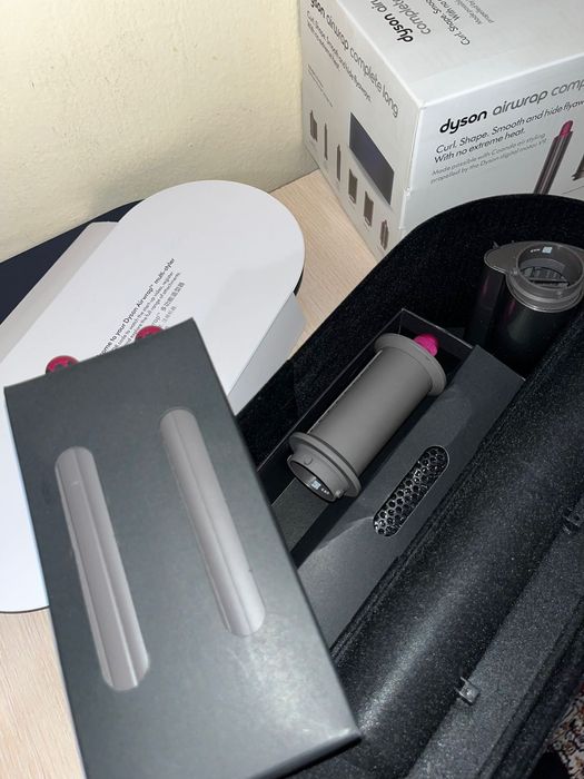 Dyson новый H505