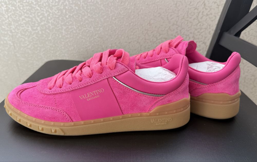 Продам Кеды Valentino