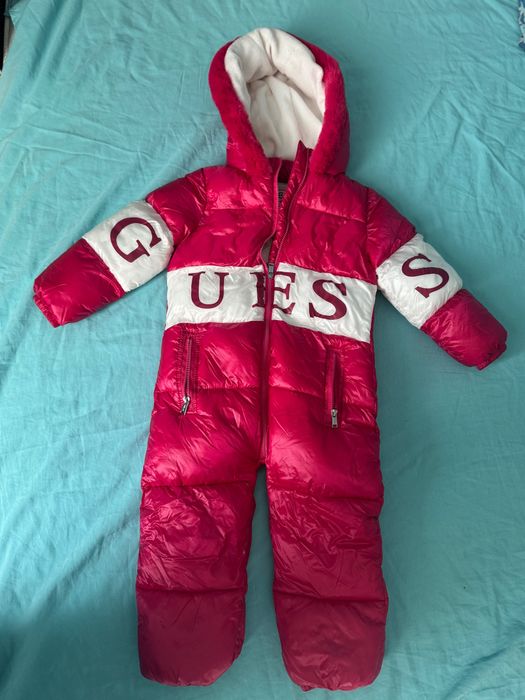 Guess- детски космонавт 2 годинки