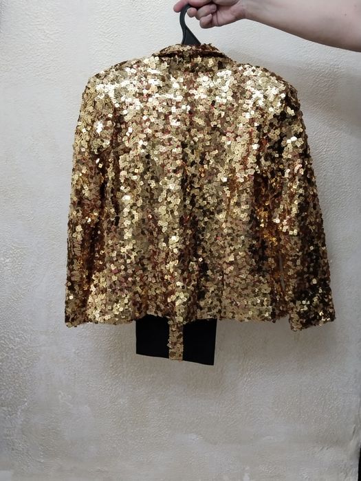 Продам хороший костюм