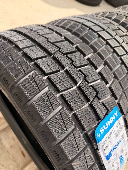 Anvelope 225/45R17 Sunny NOI Iarna M+S