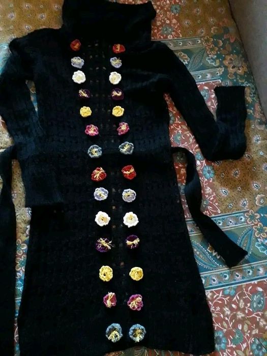 Vând cardigan croșetat ,M,nou