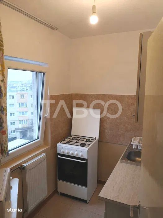 Garsoniera de vanzare in Zorilor langa Piata Agro cu balcon la cheie — fotografia 3