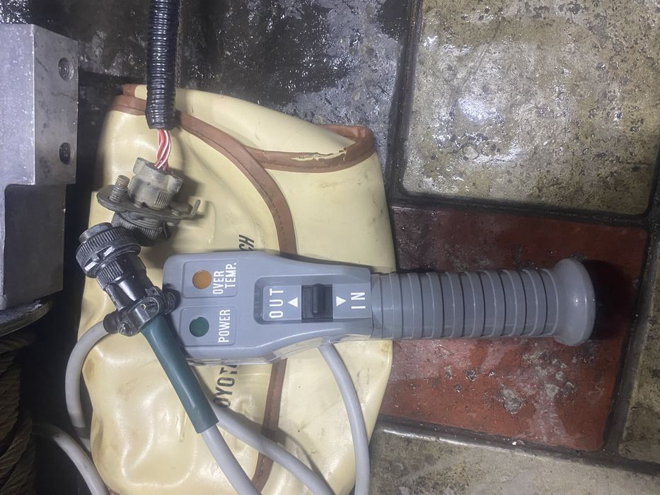 Продам лебедку тойота