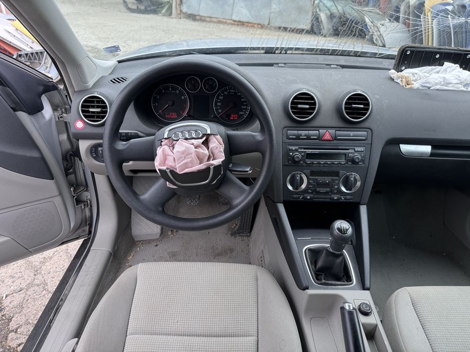 Audi A3 8p sportback 1.6i 102hp 2006г На Части