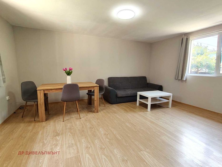 Дава се под наем Къща в София, Левски - 54 кв.м за 509.49 € - Снимка #2