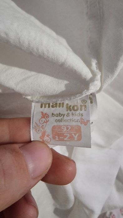 Турецкий нарядные платье 1-2 года Отличном состоянии 
Юнусобод 17-квар