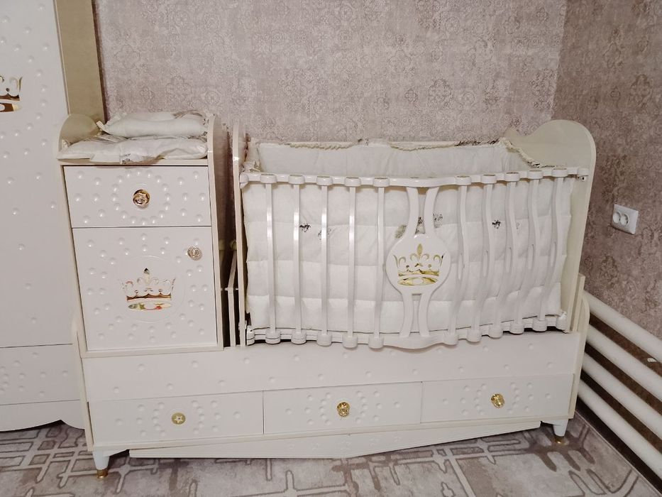 Кровать-детская- новая