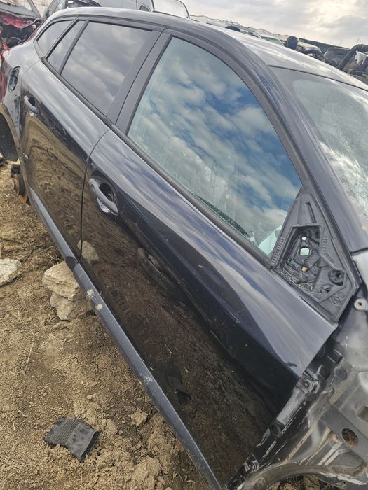 Portiere renault megan 3 an 2009