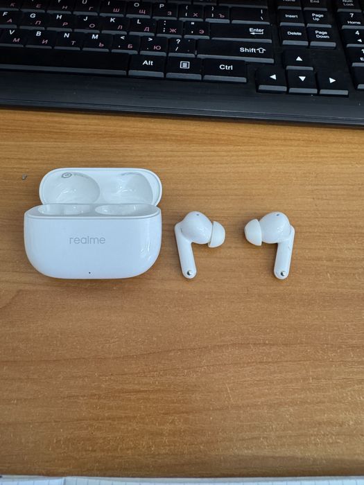 Realme buds t310 белый