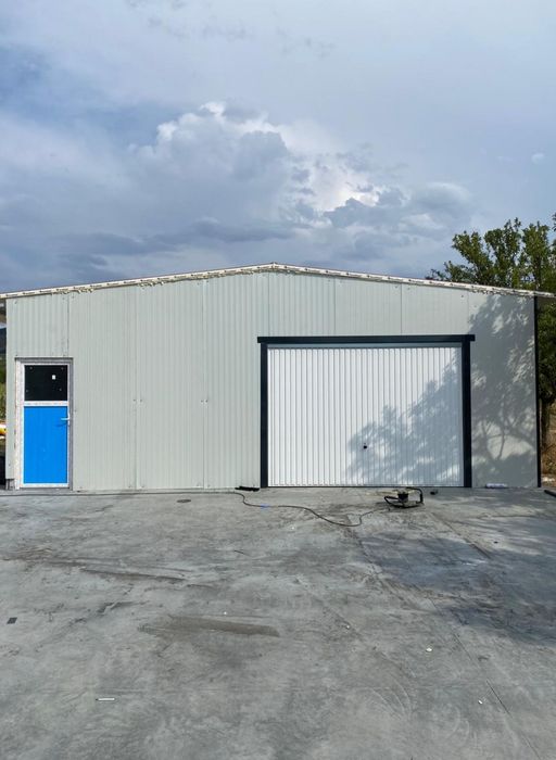 Vindem garaje metalicie