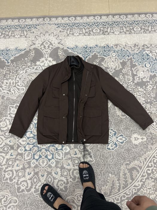 Продам куртку зимнную новая