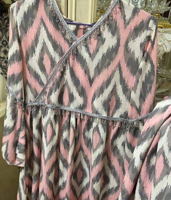 Kelinlik kiyimlar va oyoq kiyimlar