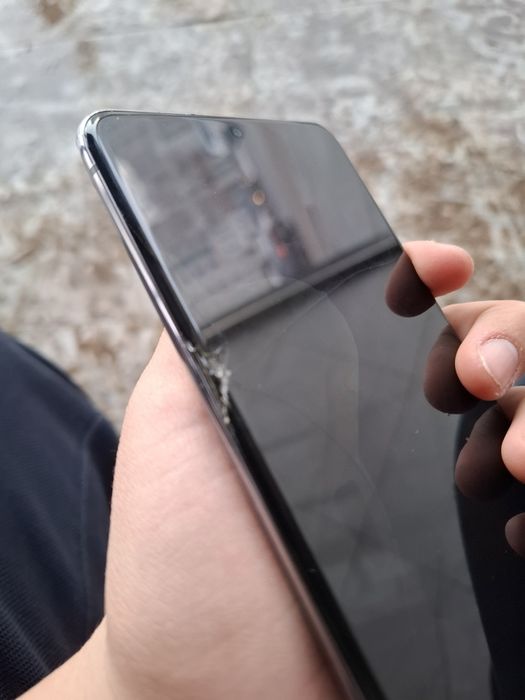 Обменяю Продам самсунг с20+