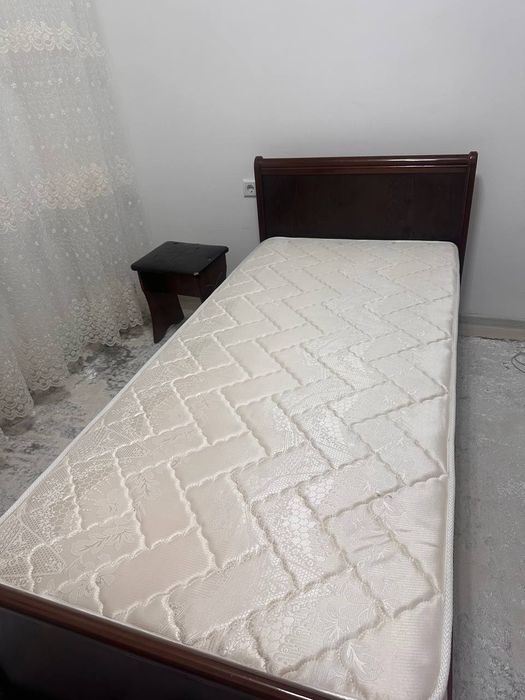 Кровать односпальная