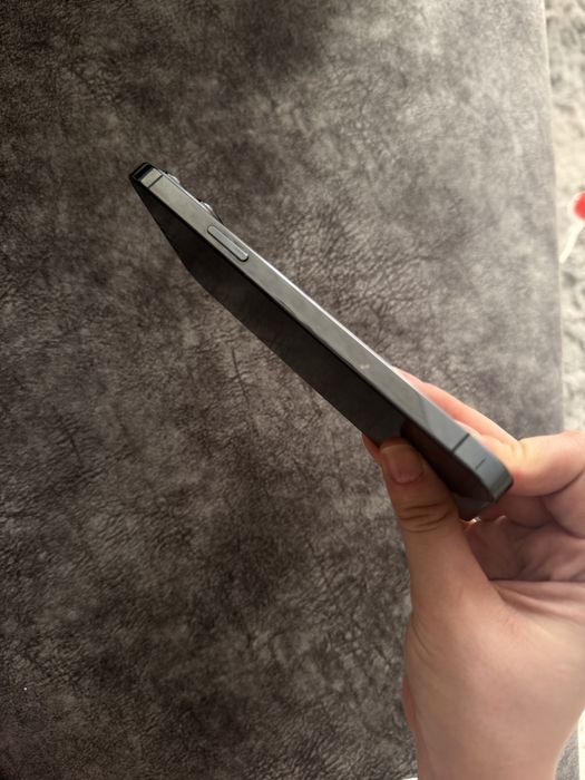 Продам айфон 13 про макс на 512гб