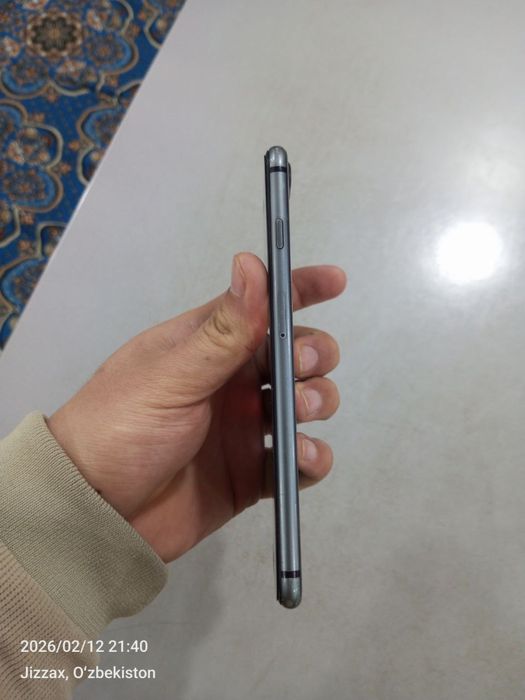 Iphone 8+ sotiladi narxi 1mln kami bor obmen bor