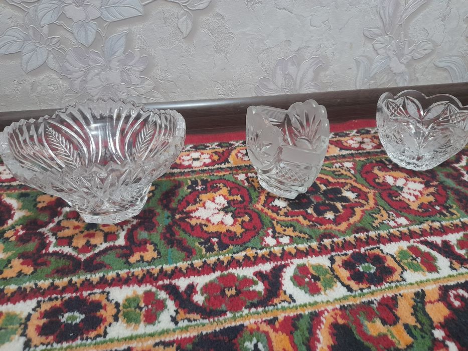 Хрустальные вазы