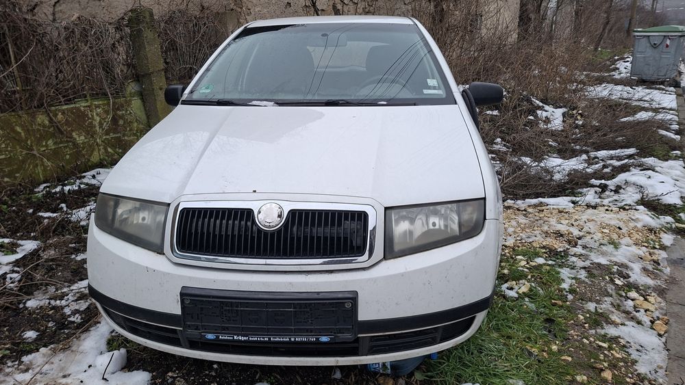 Shkoda fabia 1.2 бензин