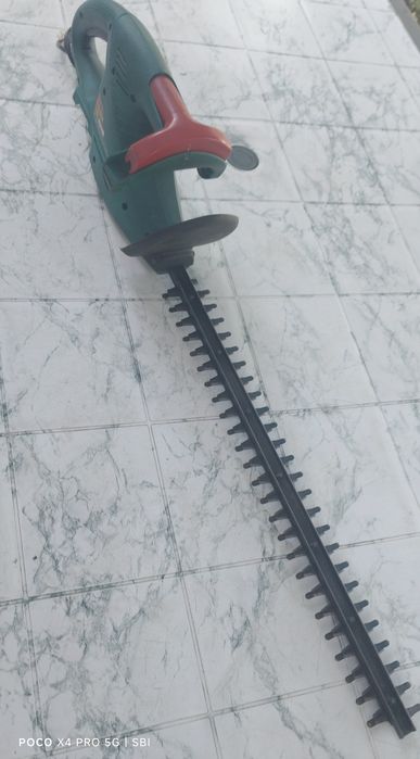 BOSCH Акумулаторен храсторез