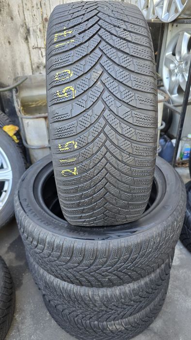4 anvelope iarnă Firestone 215/50/17- dot 2022