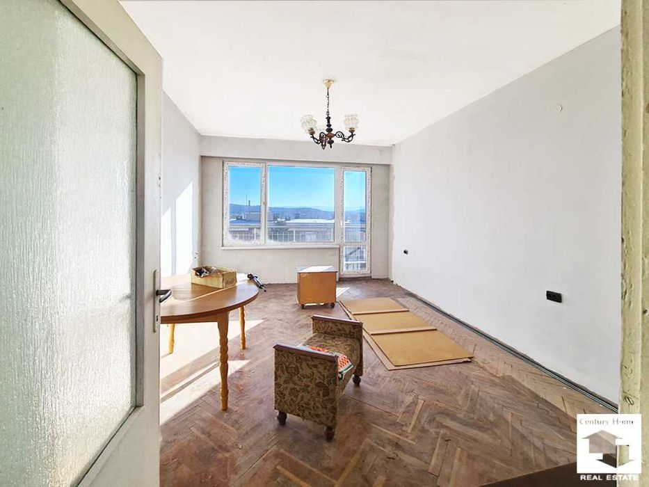 Продава се Тристаен апартамент в Велико Търново, Център - 80 кв.м за 702 €/кв.м - Снимка #1