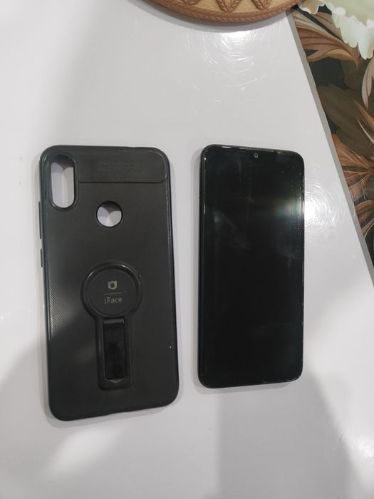 Продам сотку Redmi note7