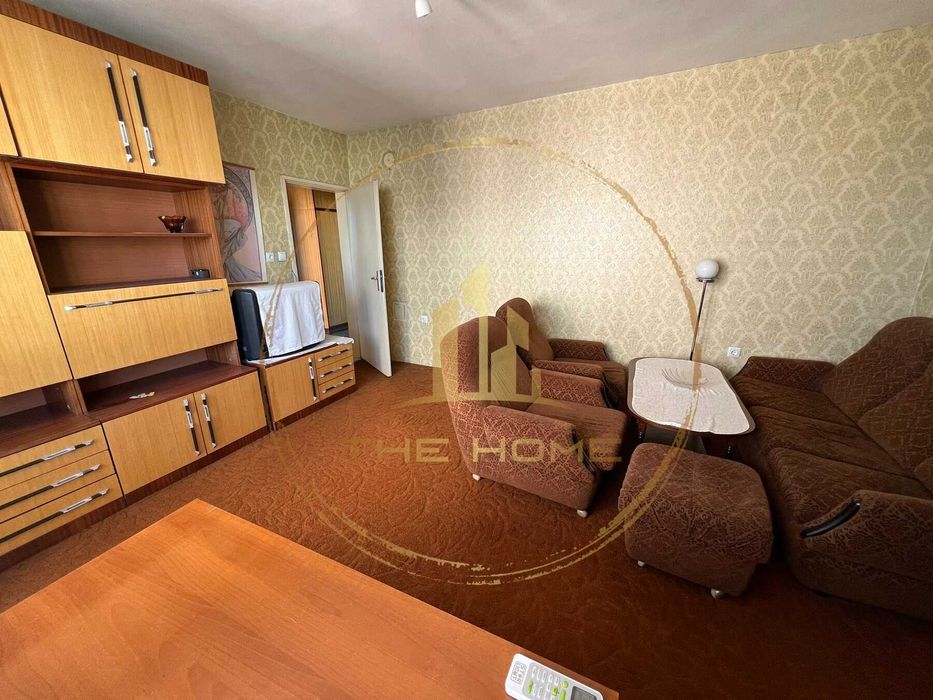 Дава се под наем Четиристаен апартамент в Варна, Лятно кино Тракия - 140 кв.м за 700 € - Снимка #3