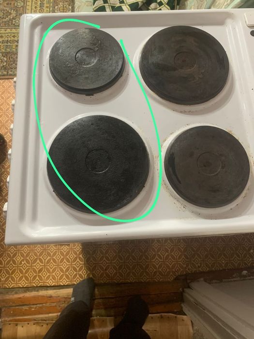 Духовка / плитка / печка  + 2 листа ( подноса )