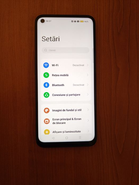 Telefon mobil realme/Smartphone 5G/memorie interna 8gb/126gb