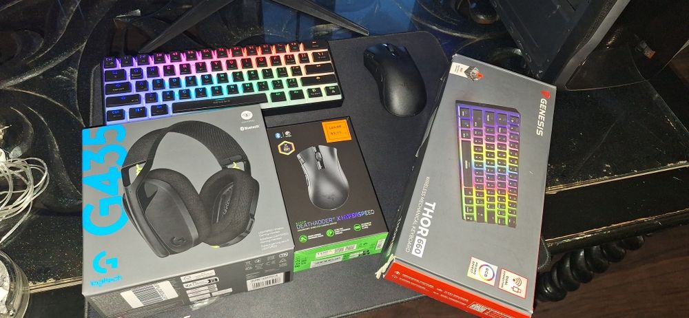 Компютър и периферия Ryzen 5600 /16GB ram/ SSD