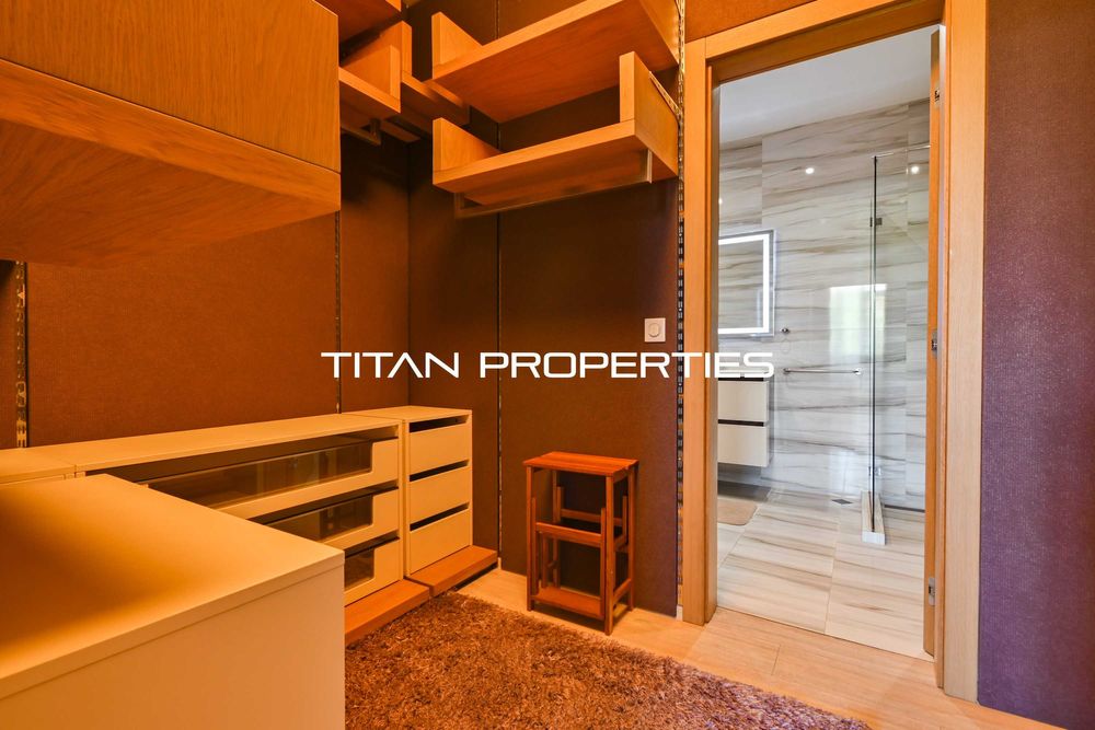 Дава се под наем Тристаен апартамент в София, Изгрев - 140 кв.м за 1600 € - Снимка #10