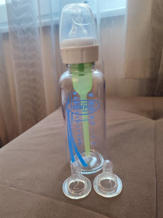 Бебешко стъклено шише Dr. Brown's 250 ml