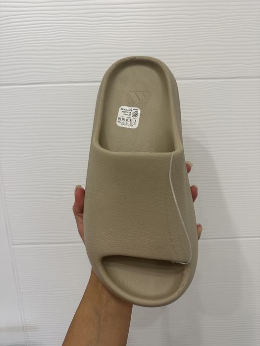 Oferta! Yeezy Slide - marimi disponibile in descriere